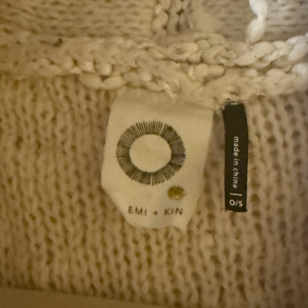 Emi + Kin Cream Knit Pullover - Picture 5 of 5